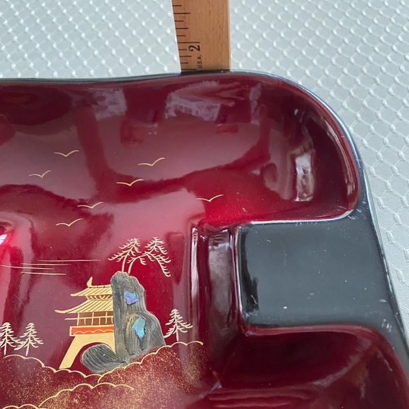 VINTAGE Burgundy & BLACK CERAMIC Oriental ASHTRAY SQUARE MID CENTURY - Picture 7 of 7